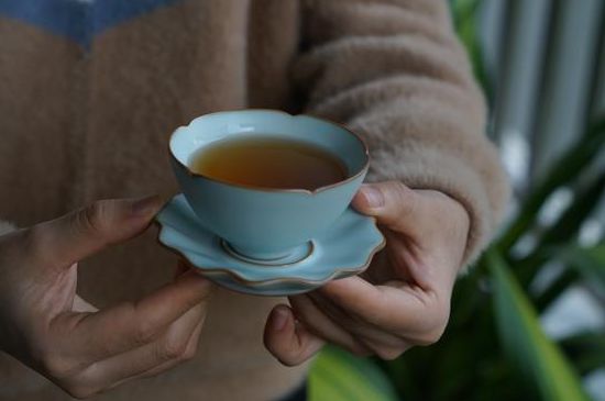 喝茶茶桌上的禮儀有哪些，泡茶待客十大禮儀不可不做！