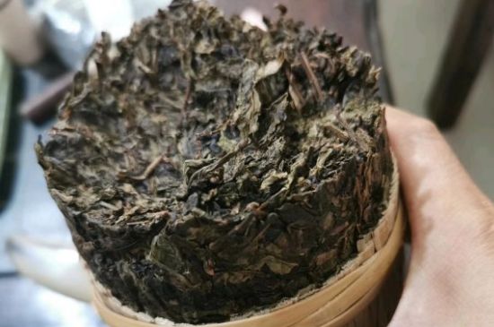 黑茶調理婦科病，女人喝黑茶好處太多了！
