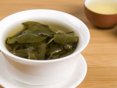 六大茶葉的功效，<a href=http://www.xmluana.com/chajiankang/ target=_blank class=infotextkey>喝茶的好處</a>和壞處