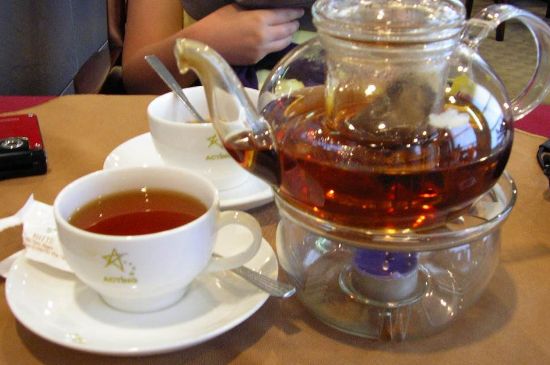 蜂蜜紅茶禁忌，喝蜂蜜紅茶的功效與禁忌