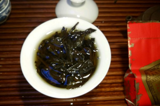 肉桂可以用紫砂壺沖泡嗎，紫砂壺能泡武夷巖茶肉桂用嗎？