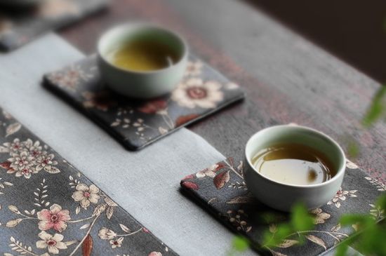 喝茶茶桌上的禮儀有哪些，泡茶待客十大禮儀不可不做！