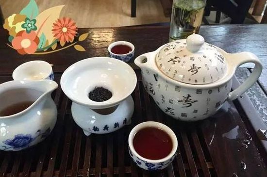 送茶葉的寓意，茶的象征意義