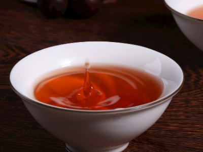 女人長期喝紅茶好不好，女人喝紅茶的功效