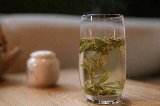 冷泡茶用什么茶葉最好，什么樣的茶適合冷泡？