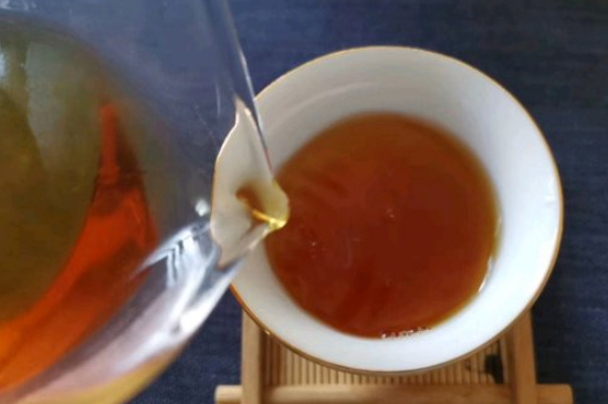 普洱茶十大學(xué)費(fèi)茶排名，吉普H是學(xué)費(fèi)茶？