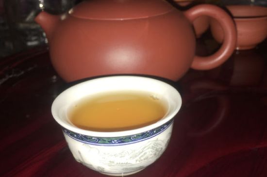 200一斤的茶葉算不算好，兩百一斤買(mǎi)的是中低檔茶