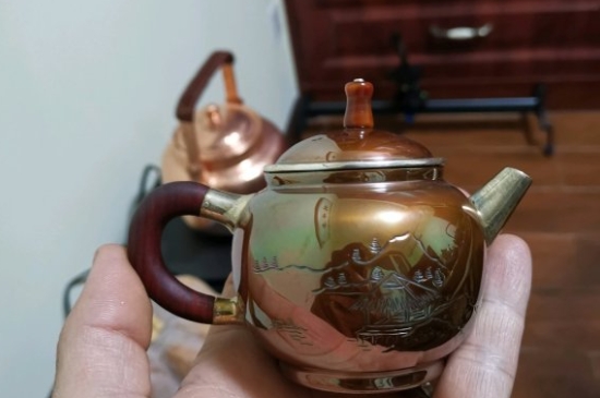 常見的七大材質(zhì)的茶具優(yōu)缺點，用什么材質(zhì)的茶具泡茶最好？