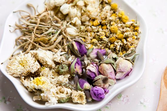 祛濕最有效的泡花茶，濕氣重適合泡什么花茶？