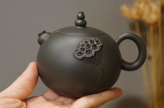廣西欽州坭興陶可以泡多種茶嗎，坭興陶是一壺一茶嗎?