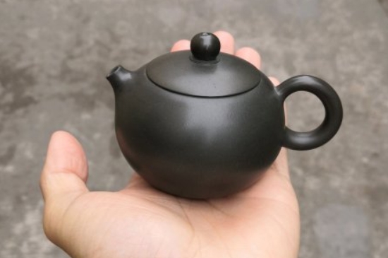 泡茶用坭興陶和紫砂壺哪個(gè)好，紫砂壺比坭興陶壺好嗎？