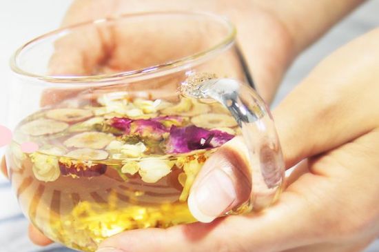 干桂花泡水，干桂花怎么泡水喝？