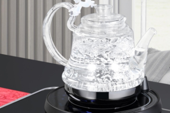 煮茶器和養(yǎng)生壺有什么區(qū)別，養(yǎng)生壺跟煮茶器哪個(gè)實(shí)用好用？