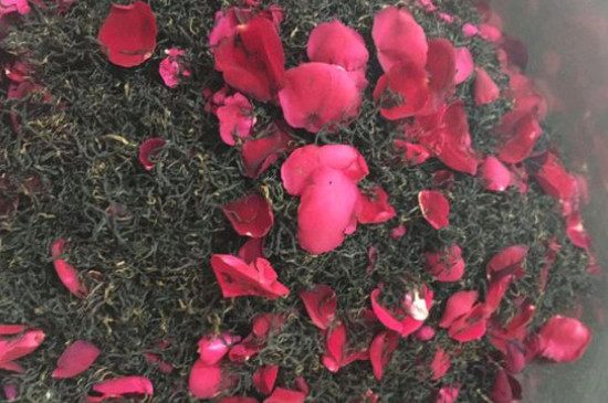 玫瑰花泡水喝的9大禁忌，喝玫瑰花茶有什么禁忌