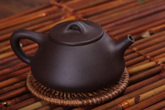 本山綠泥壺適合沖泡什么茶，紫砂壺本山綠最適合什么茶？