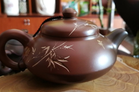 坭興陶主要泡什么茶，廣西坭興陶壺適合泡哪些茶？