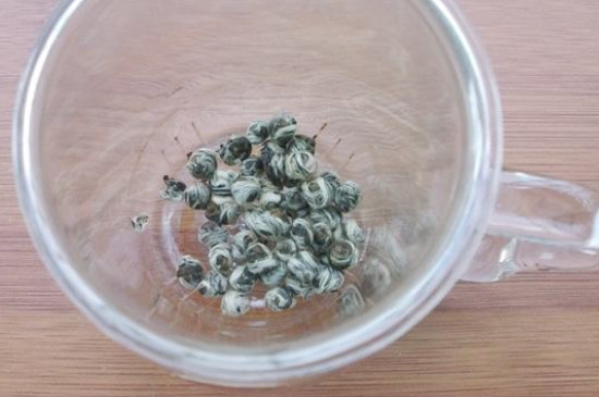 茉莉龍珠茶男人能喝嗎，男性夏季可以喝龍珠茶嗎
