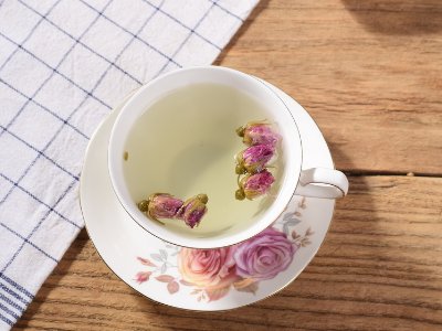 玫瑰花茶能豐胸嗎，天然豐胸花茶
