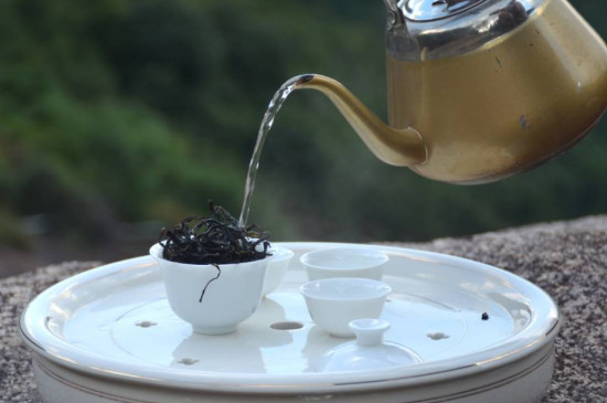 茶洗與茶盂區(qū)別圖片，怎樣使用茶盂和茶洗