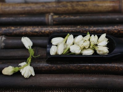 茉利花茶有什么功效作用，不適合什么人喝？