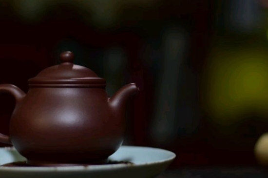 常見的七大材質(zhì)的茶具優(yōu)缺點，用什么材質(zhì)的茶具泡茶最好？