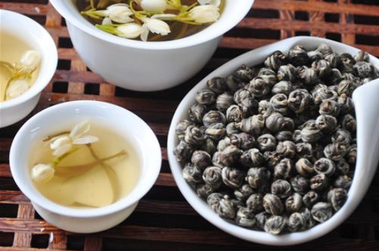 茉莉龍珠一次泡幾顆，茉莉龍珠一一杯放幾顆