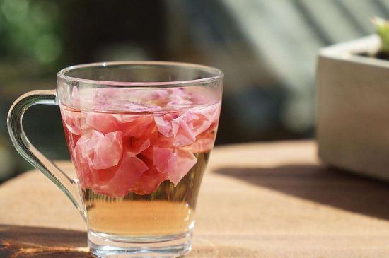 玫瑰花茶和什么搭配好，玫瑰花茶的搭配大全！