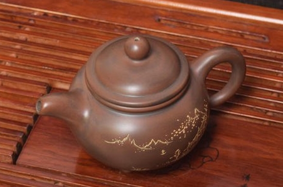 坭興陶主要泡什么茶，廣西坭興陶壺適合泡哪些茶？