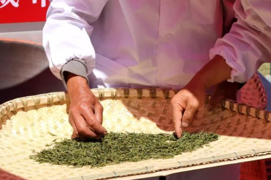 綠茶加工工藝流程圖，綠茶的加工制作包含哪幾個(gè)步驟？