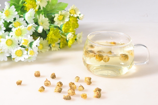 喝菊花茶有什么效果，女人長期喝菊花茶好嗎？
