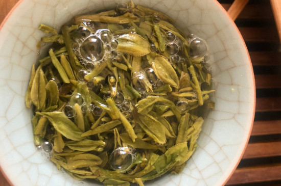 什么綠茶茶葉唇齒留香，哪個(gè)品種綠茶香氣好？