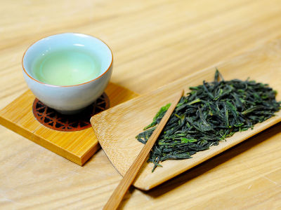 紅茶和綠茶的區(qū)別，常喝紅茶好還是綠茶好？
