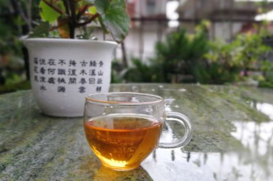 什么茶葉喝起來超級香，什么茶泡出來滿屋濃香?