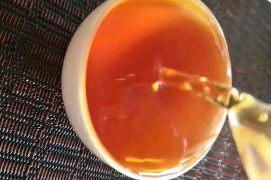 紅茶加冰糖的副作用，紅茶加冰糖好處和壞處