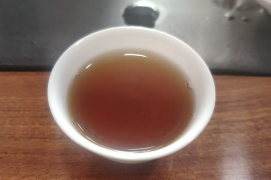 大紅袍煙熏味是好茶嗎，能不能喝對人體有壞處嗎