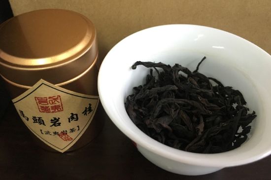 拼配的馬頭巖肉桂，還配叫馬肉嗎？請叫它“馬頭巖大紅袍”