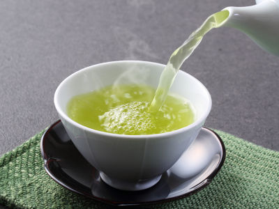 紅茶和綠茶的區(qū)別，常喝紅茶好還是綠茶好？