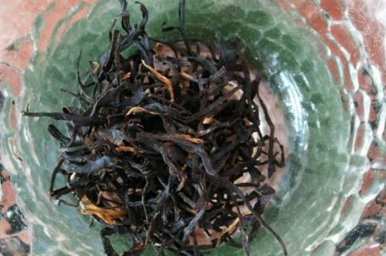 女人晚上喝紅茶好嗎，女人紅茶啥時候喝最好？