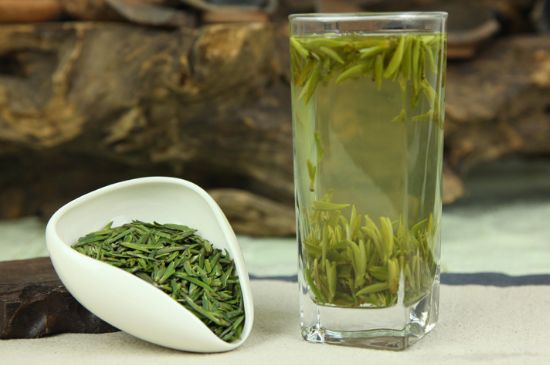 竹葉青和雀舌哪個貴，竹葉青茶貴嗎？