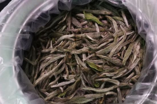 新白毫銀針和老白毫銀針的區(qū)別，新老白毫銀針的品質(zhì)特征
