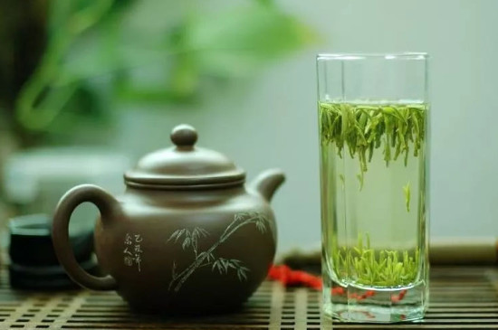 什么綠茶茶葉唇齒留香，哪個(gè)品種綠茶香氣好？
